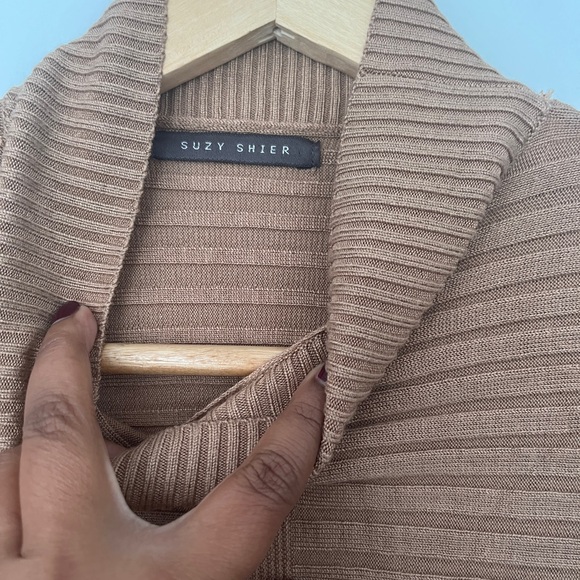 Beige mock neck horizontal ribbed long sweater - Picture 6 of 9